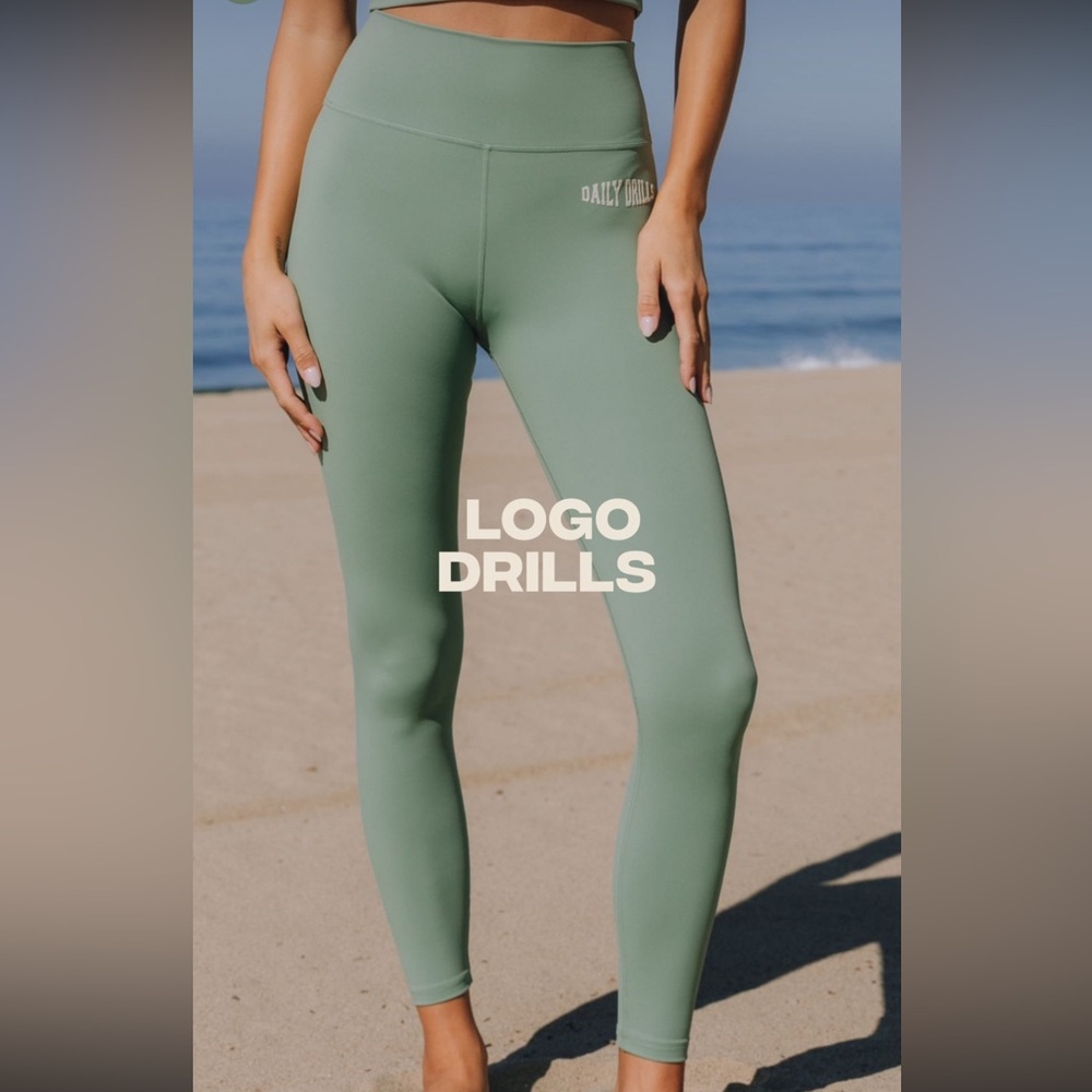 Daily Drills Green Logo Leggings
